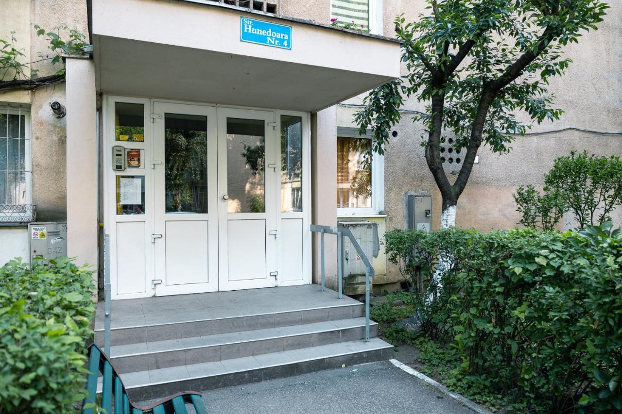 Alexa Apartament - Bed and Breakfast Tîrgu Mureş
