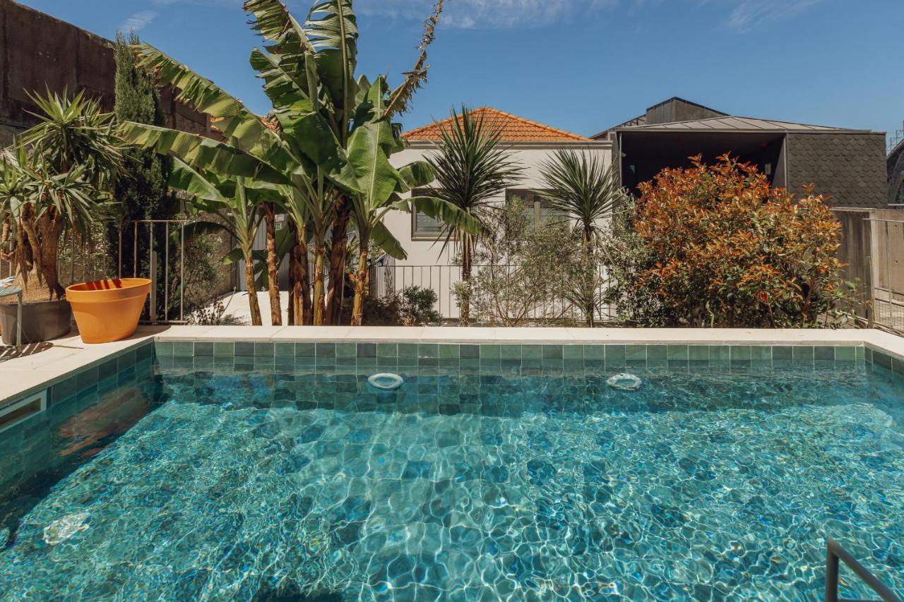 Bridge & Pool Retreat by Vacationy - B&B Vila Nova de Gaia