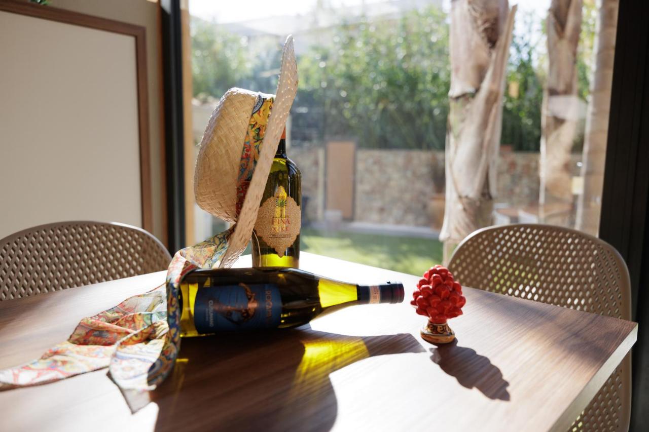 SEA GARDEN luxury rooms - B&B Giardini-Naxos
