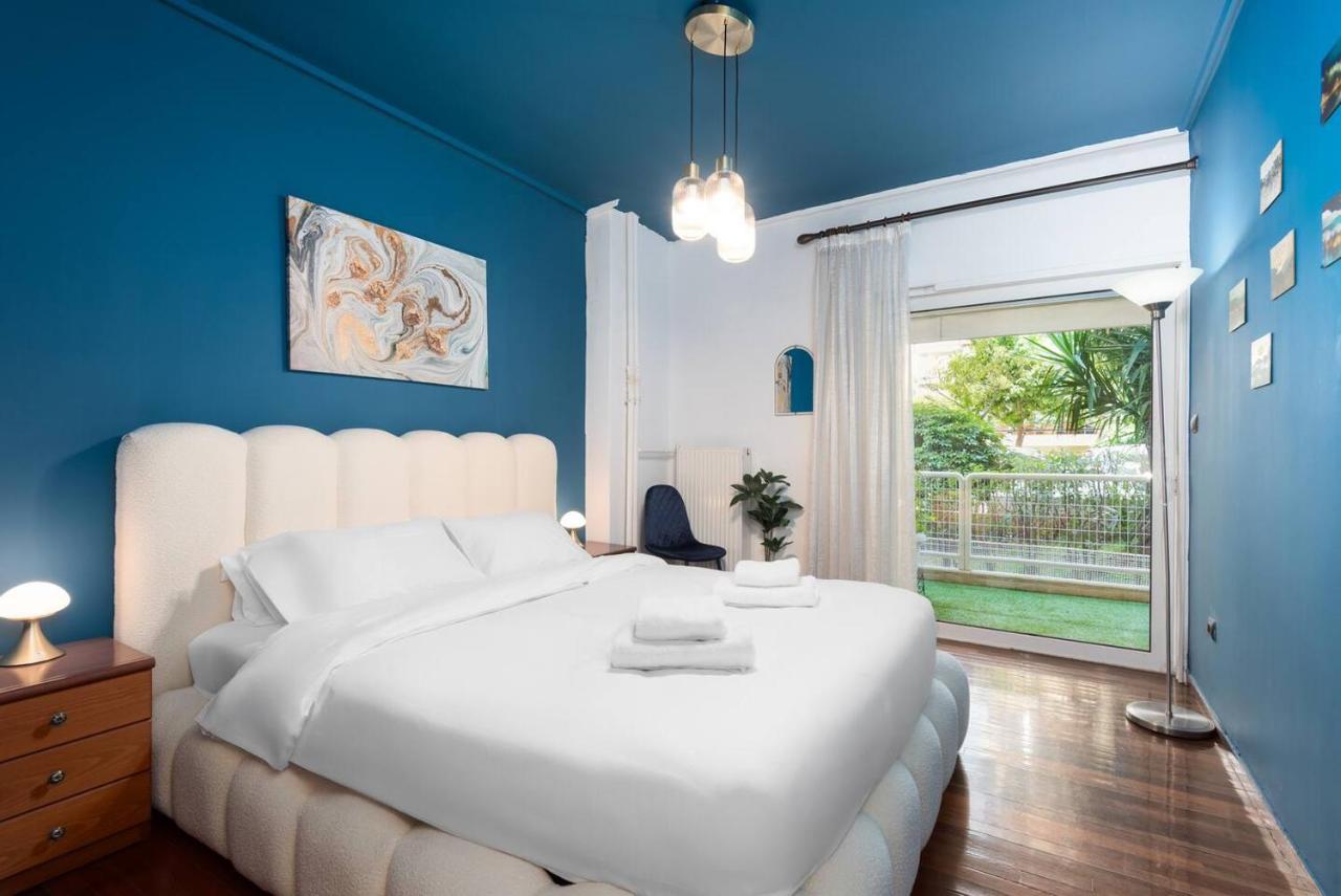 Bright Modern Apartment with terrace - B&B Old Faliron