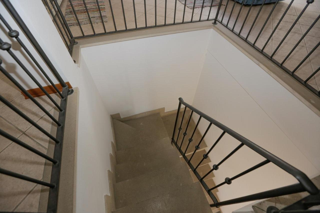 Navy Apartment - B&B Massa