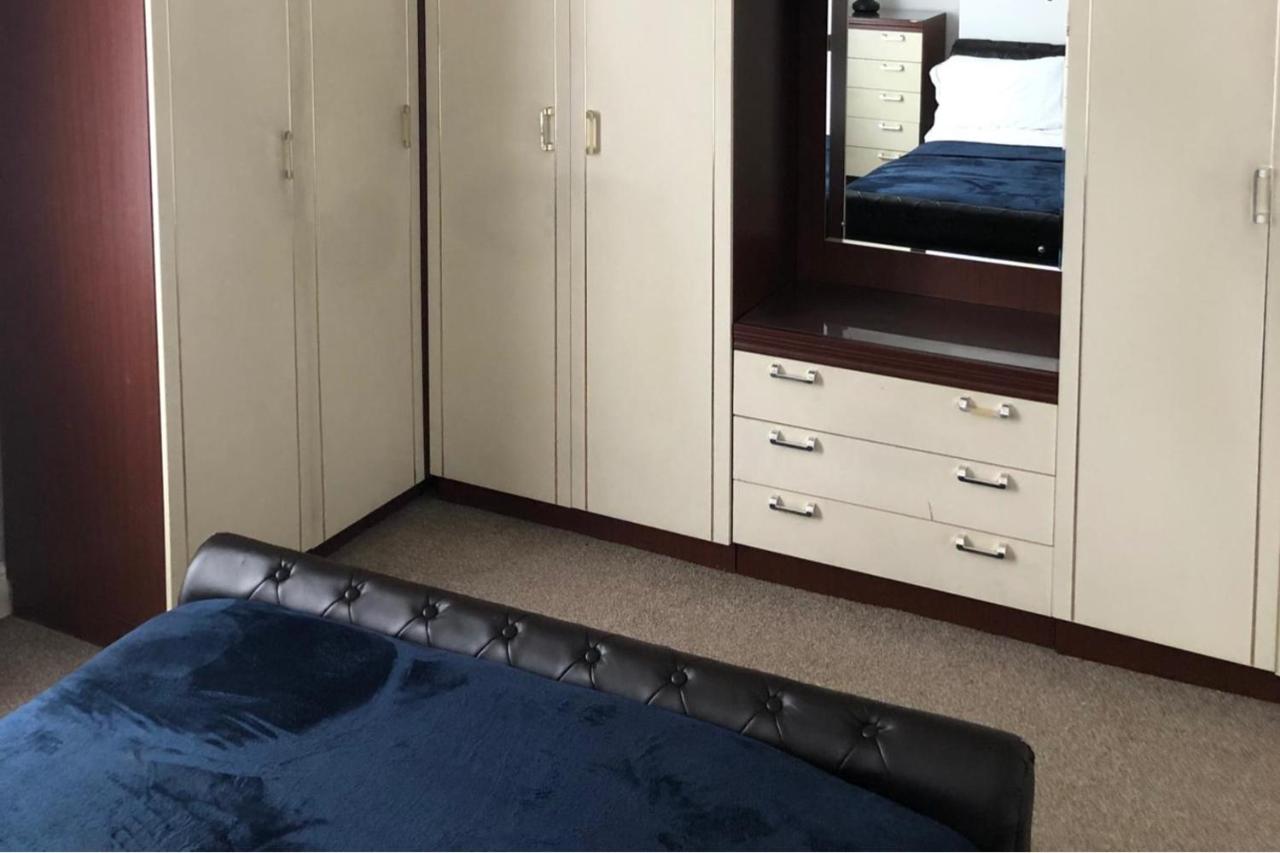 3 Bed House Sleeps 6 - Smart Tv - Free Parking - Ferienwohnung Liverpool