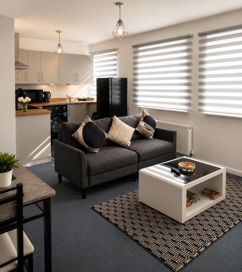 Elegant 1BR Stay Near Trafford Centre - Ferienwohnung Manchester