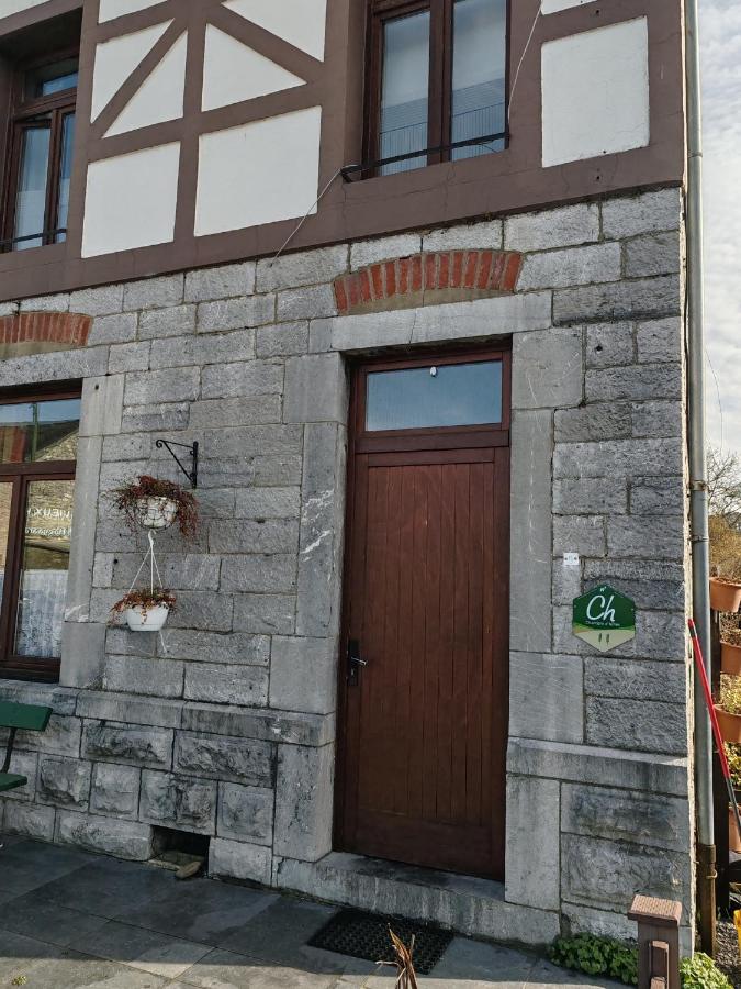 Han-Voyage 2nd floor apartment Breakfast included - Chambres d'hôtes Han-sur-Lesse