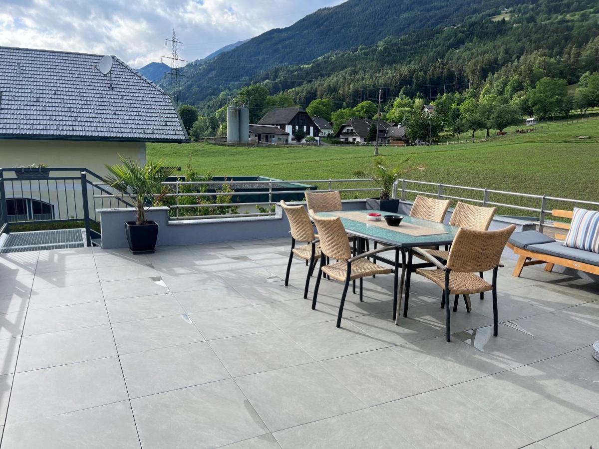 Großzügige Wohlfühl-Ferienwohnung - Ferienwohnung Lendorf