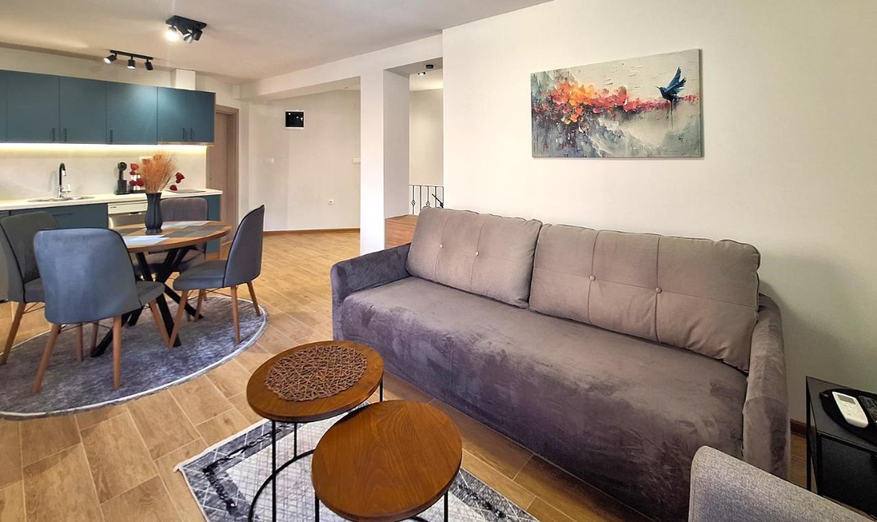 Monna apartment - Downtown View - Ferienwohnung Bitola
