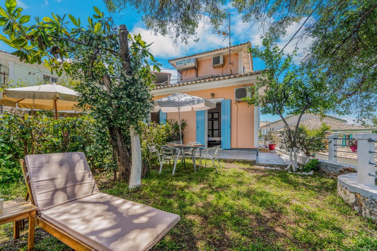 Aiolos Rooms - B&B Tsoukaládhes