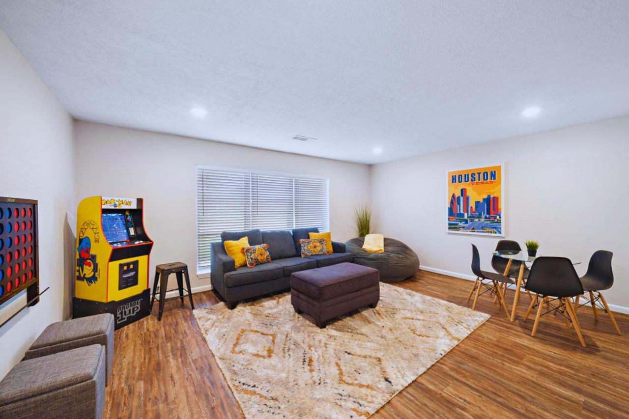 Pool 5 Star Large Deer Park home Super Host - Chambres d'hôtes Deer Park