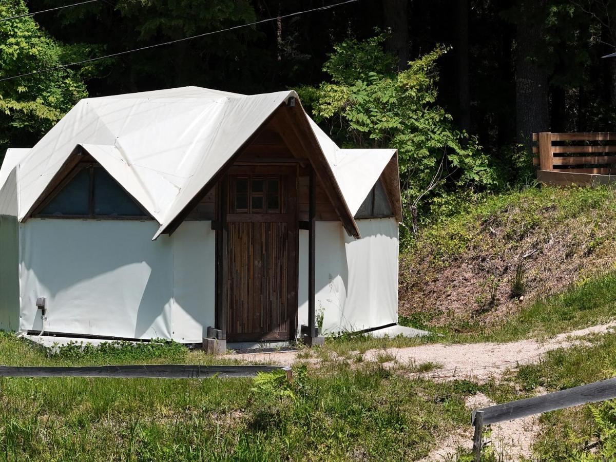 Deluxe Bungalow