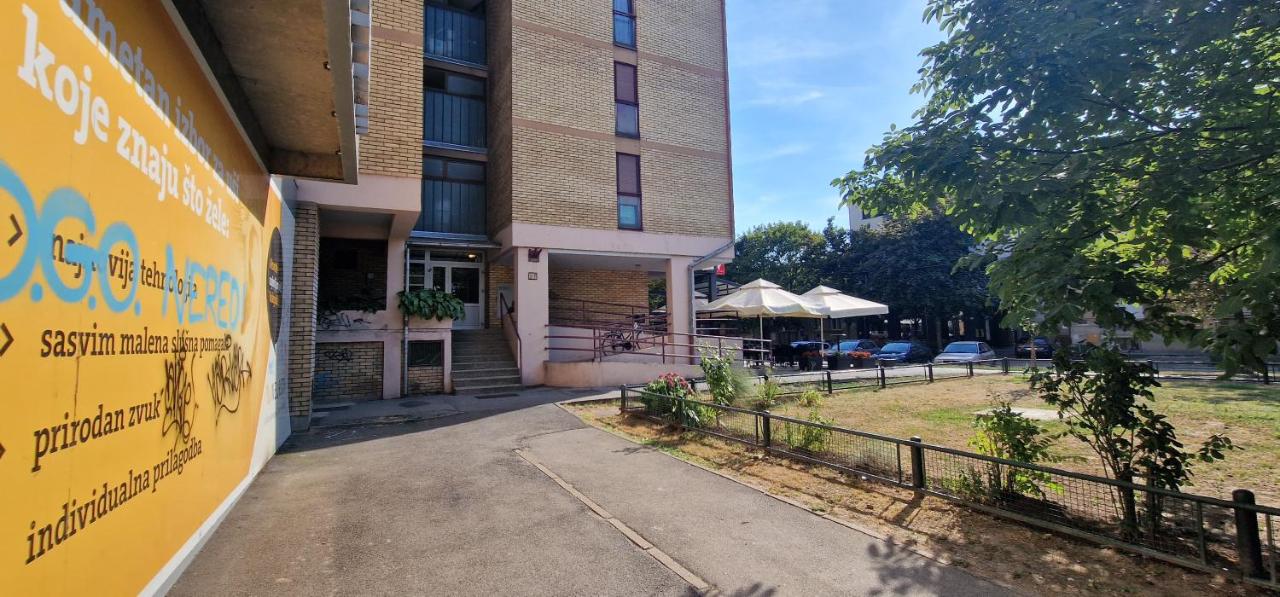 Trosoban stan u Osijeku - Chambres d'hôtes Osijek