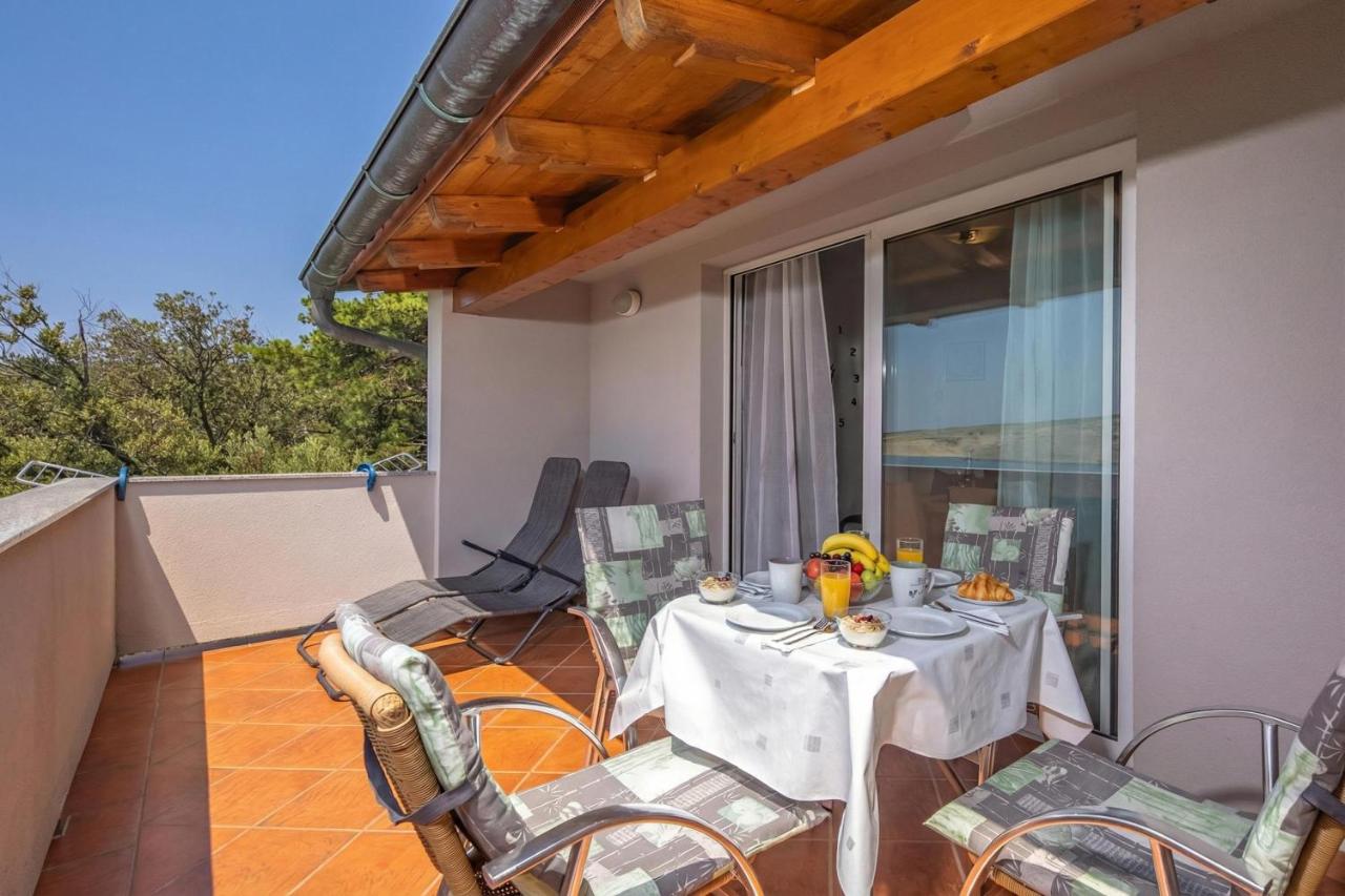 Seafront Apartmani Mira Gabrić Lopar - Ferienwohnung Lopar