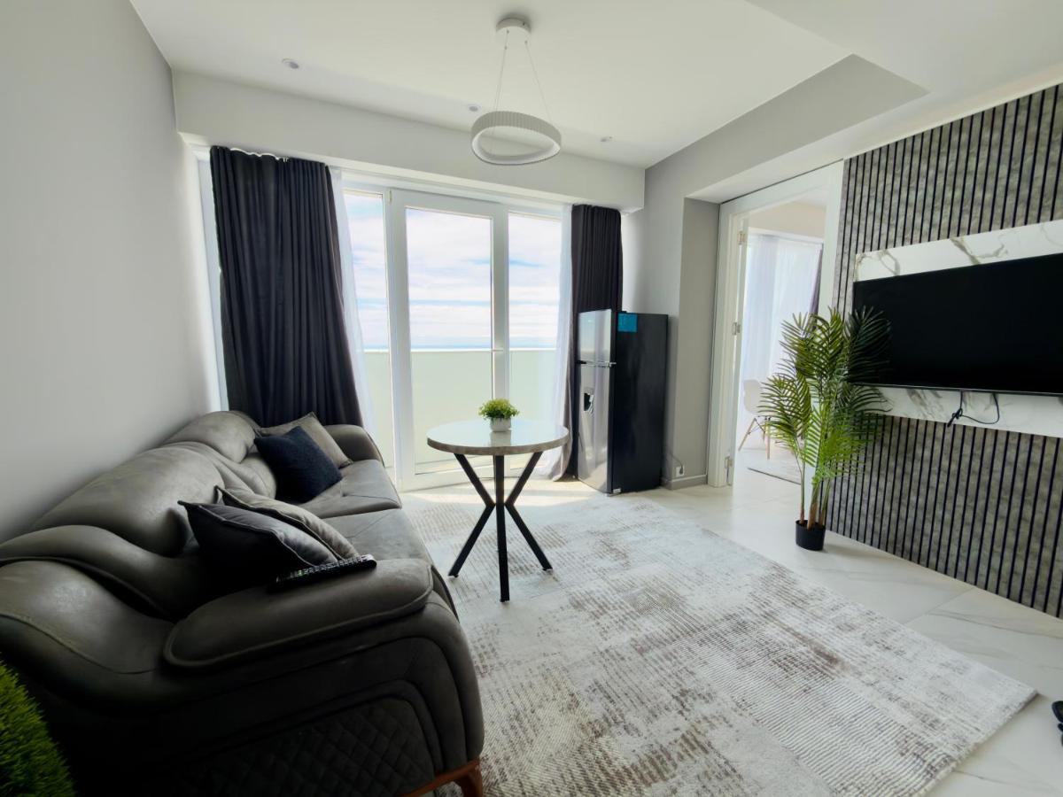 Апартаменты с отдельной спальней и прямым видом на море и горы - B&B Batum