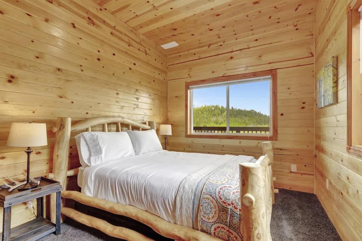 Cozy Deer Valley Cabin- Views Fireplace & Deck - Chambres d'hôtes Jefferson