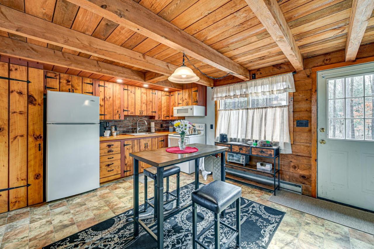 Woodland Views: Romantic Hudson Valley Hideaway - Bed and Breakfast Coxsackie