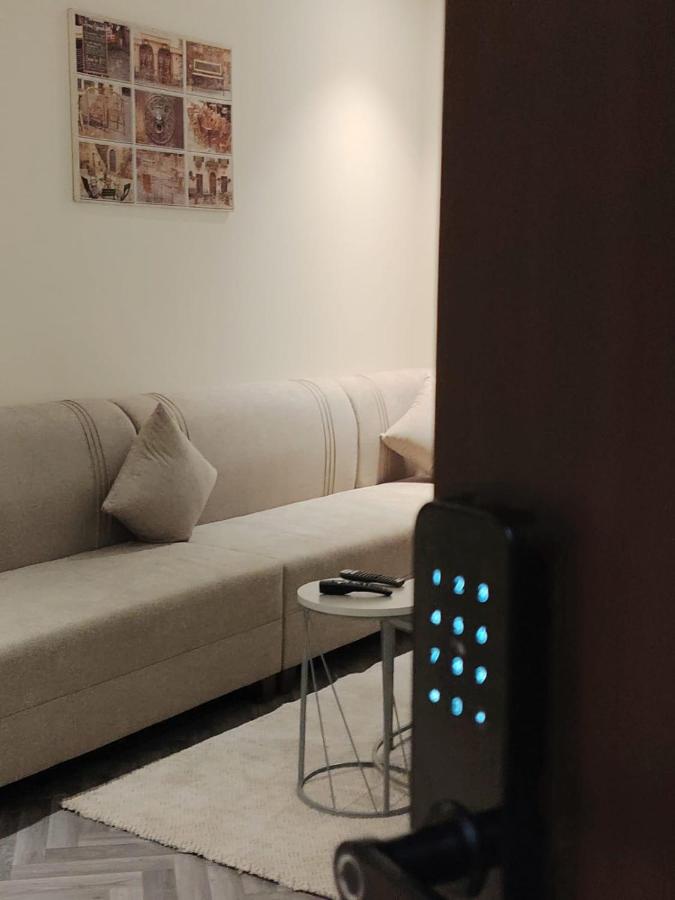 Sukoon Apartment شقة سكون 2 - Bed and Breakfast Buraydah