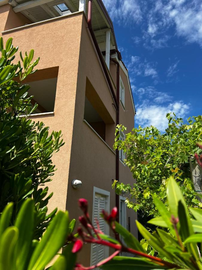 Apartments Tamaris - Ferienwohnung Martinšćica