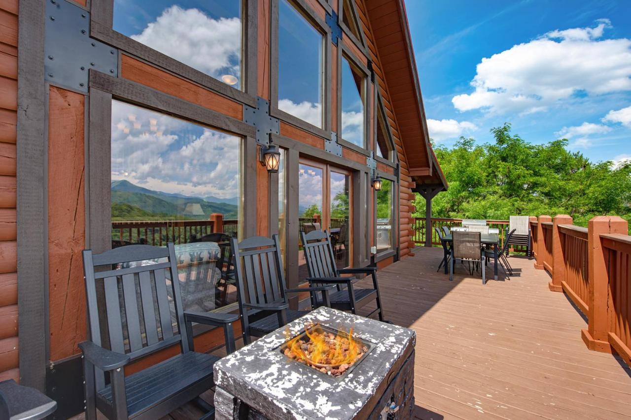 Smoky's Grand View by Stony Brook Cabins - B&B Gatlinburg