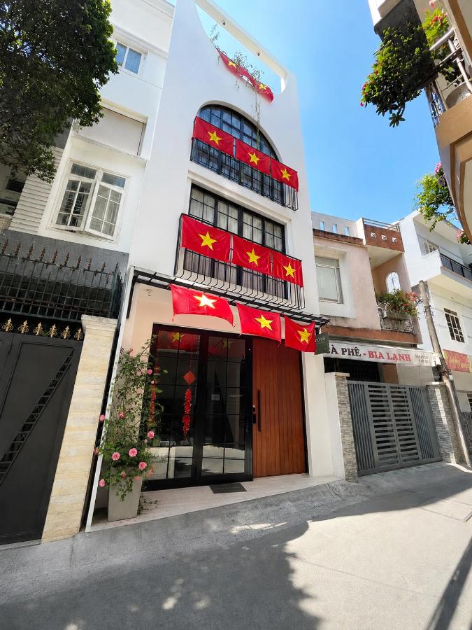 Cỏ Lá Homestay - B&B Da Nang