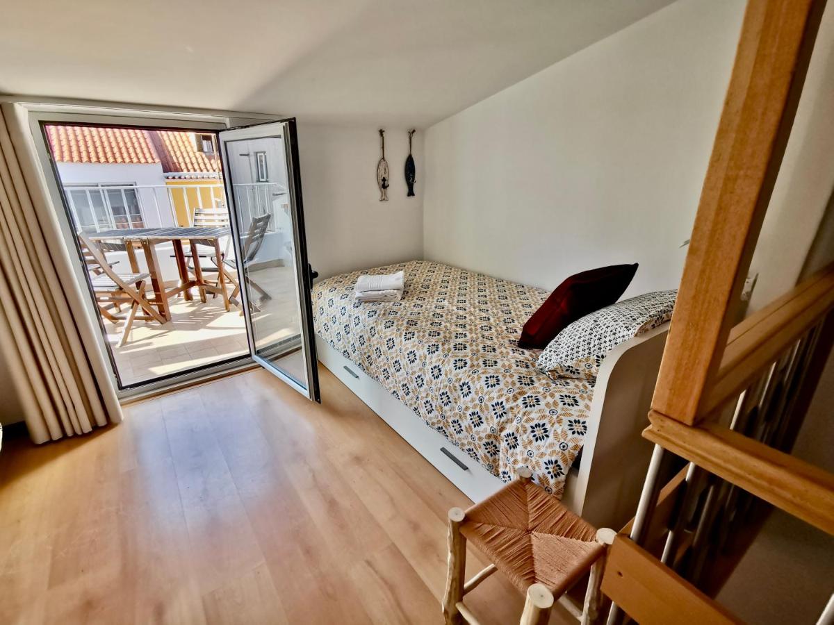 Sea View terrace, Beach 30m, Parking available, Air conditioning - Ferienwohnung Nazaré