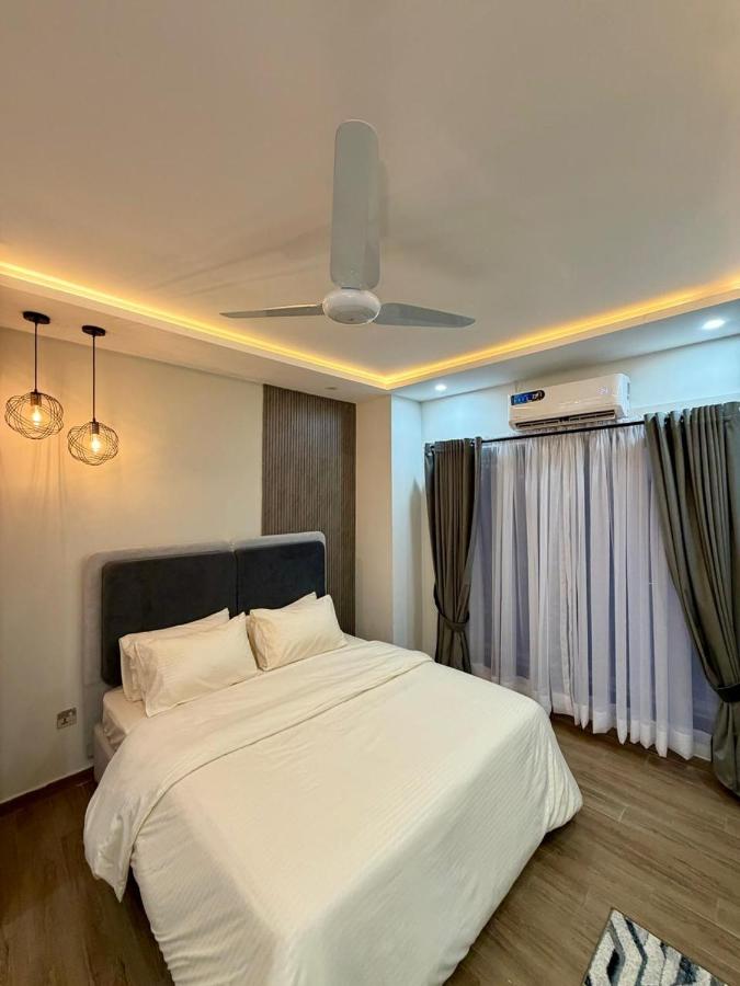 Best Apartment in Phase 8 Bahria Town RWD - B&B Rawalpindi