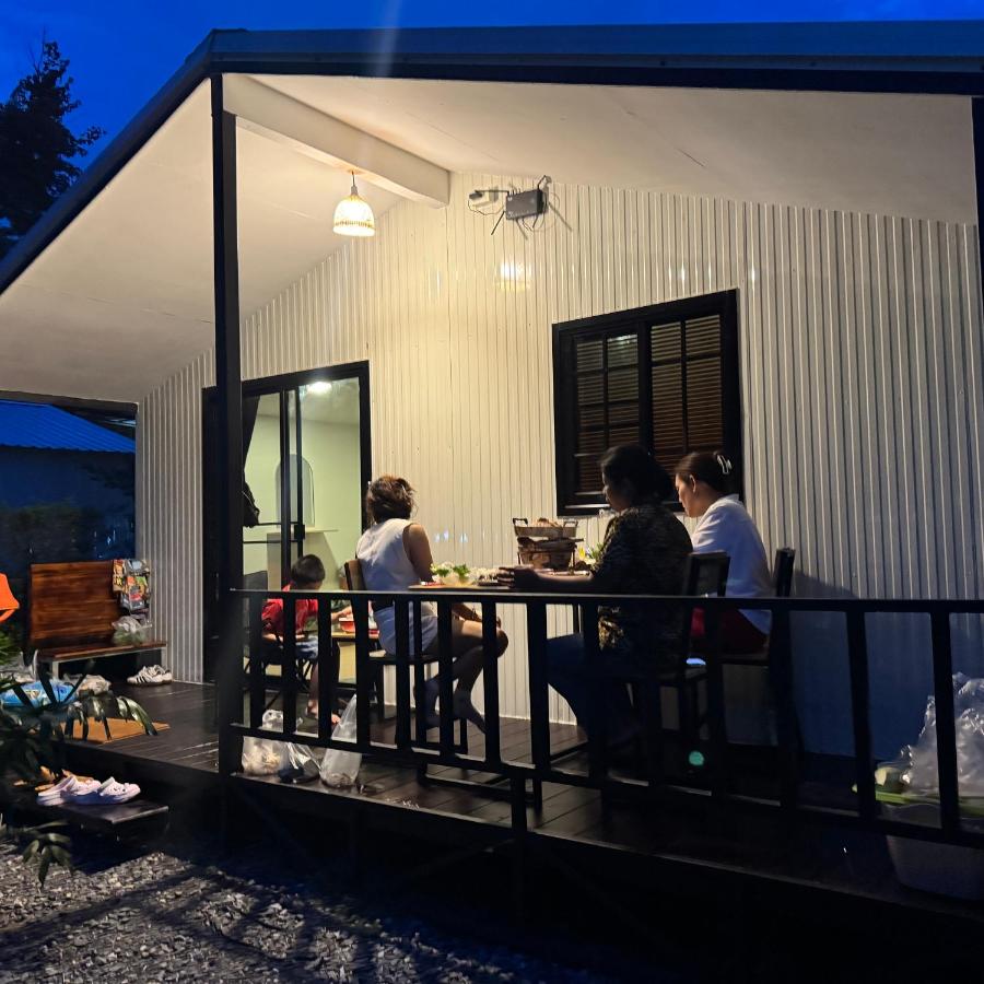 กางเขา แคมป์ปิ้ง - B&B Ban Bueng Mai