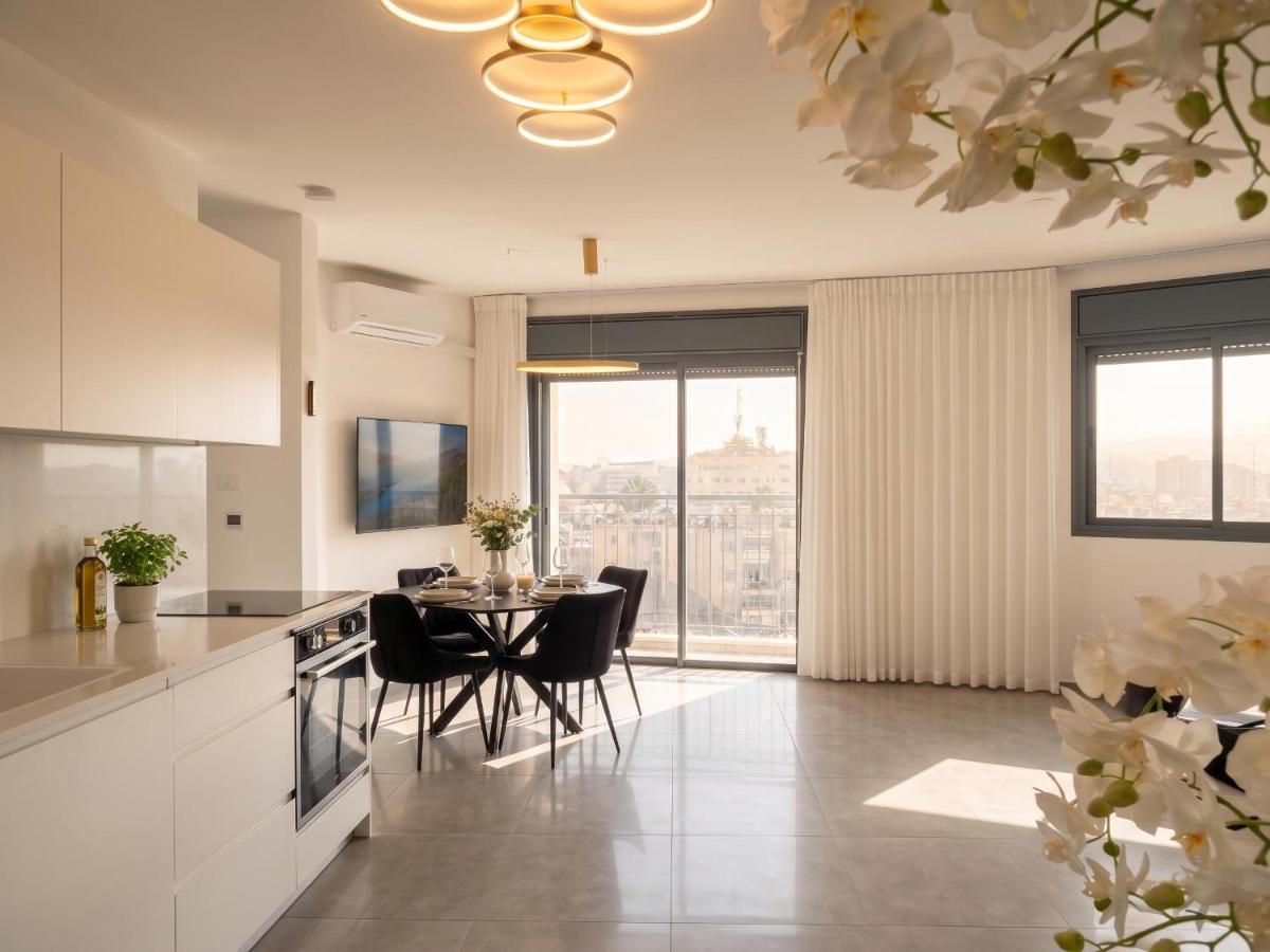 2BR in Mahane Yehuda with Private Mamad - Ferienwohnung Jerusalem