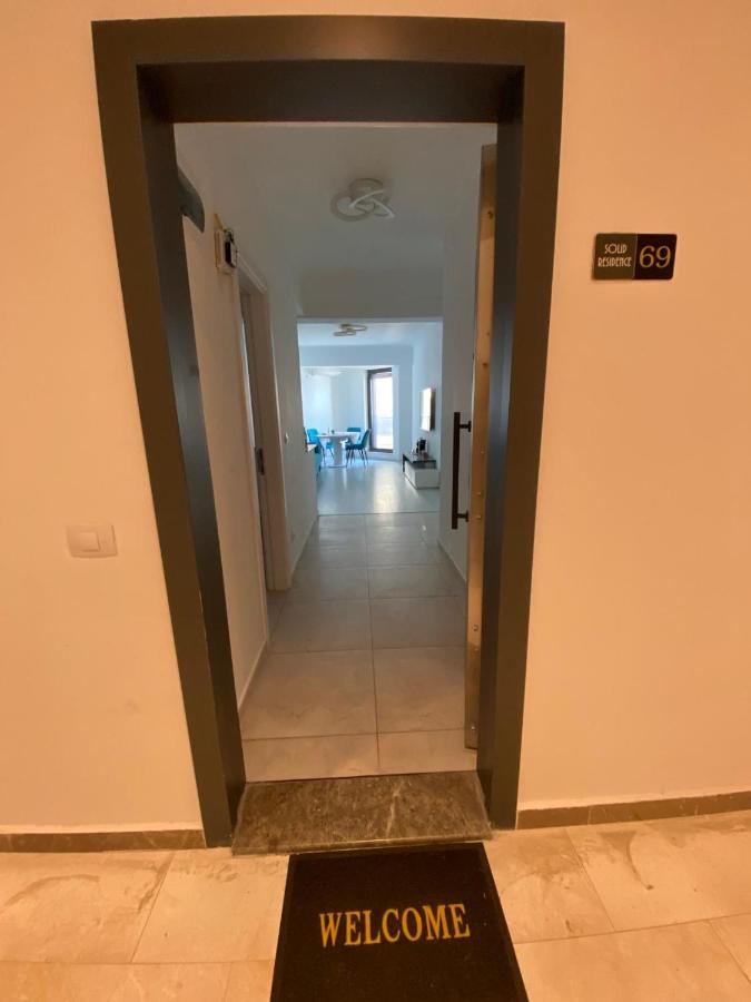 WaveSea Apartment Mamaia - B&B Mamaia