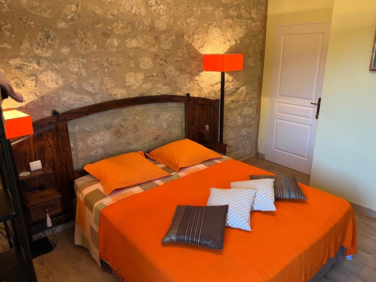 Chambres et Tables d'Hotes "Au Pré de ma Blonde" - B&B Senouillac