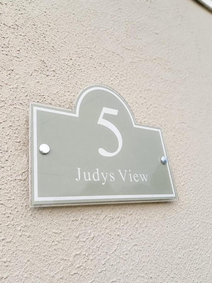 Judys View - Ferienwohnung Cashel
