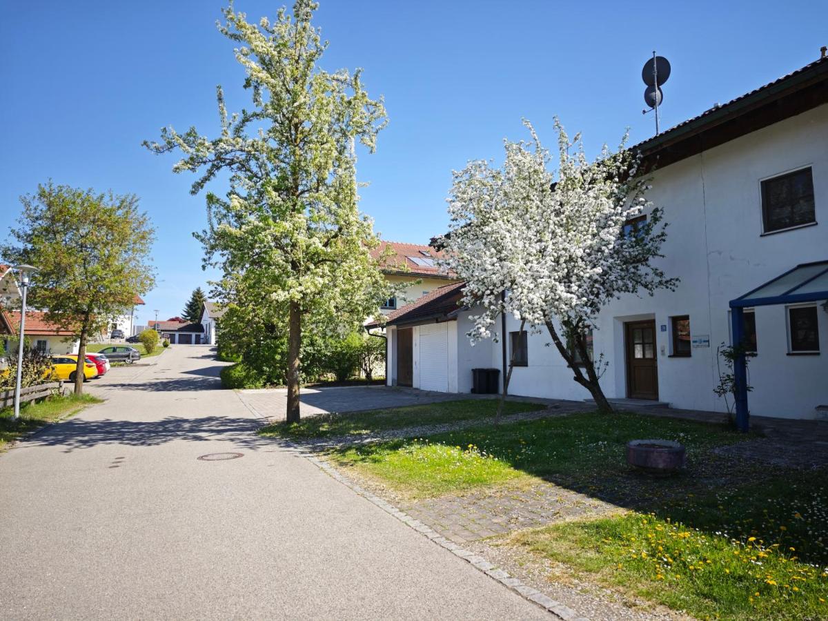 Ruhige Lage - USt ausweisbar - Netflix - YouTube Premium - Bosch Wasc - Ferienwohnung Waging am See