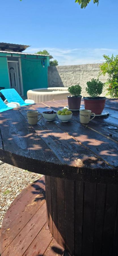 Olive Grove Retreat Podgorica - B&B Vranj