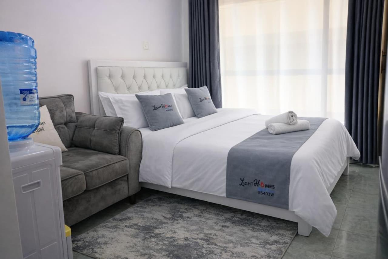 Studio Bnb in TRM Roysambu Lumumba Drive - B&B Nairobi