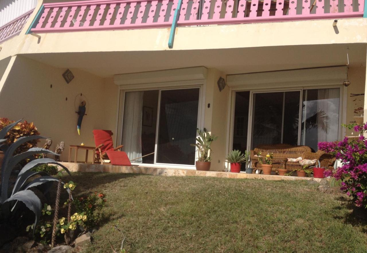 Luxurious Beach Front Apartment - B&B Cul-de-Sac