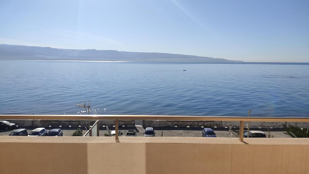 Brezza dello Stretto - Ferienwohnung Mili Marina