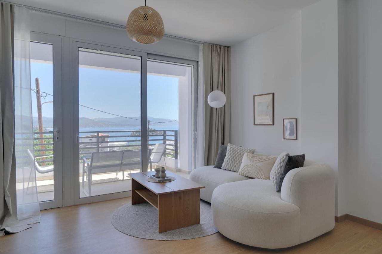 Seaview Serenity Luxurious apartment - Chambres d'hôtes Tolón