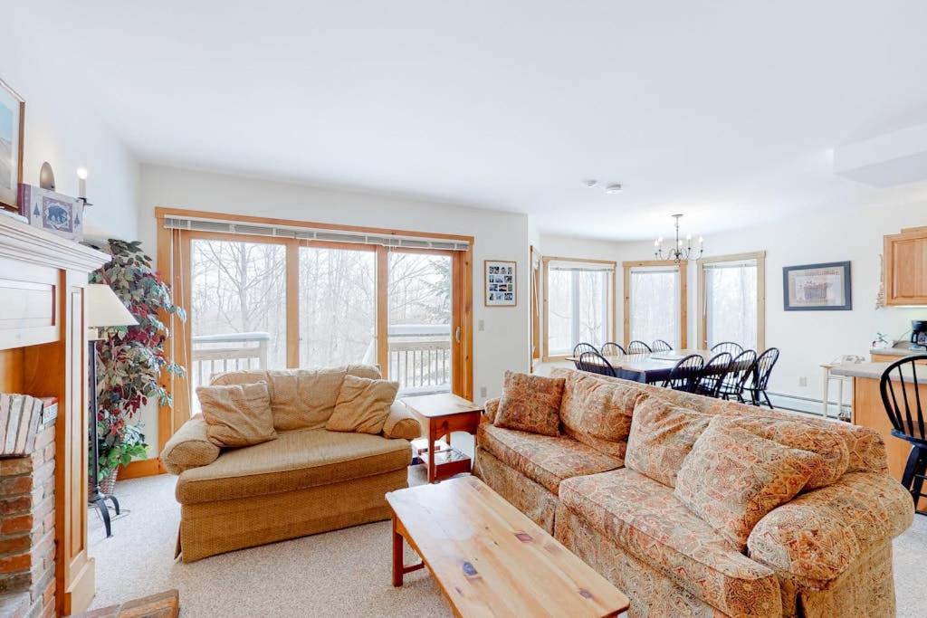 Jay Peak Village Home 367A&B - Chambres d'hôtes Jay