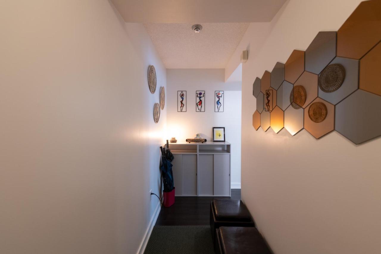 Cozy 1BR near CN Tower & FIFA 2x Space of Boutique Hotel - B&B Toronto
