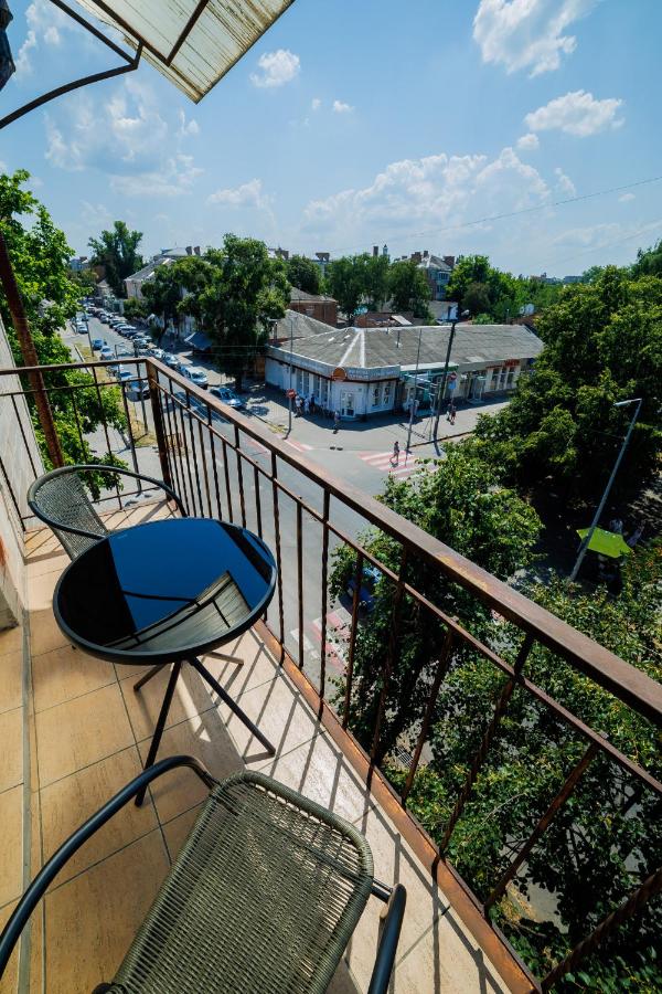 Квартира Антиквара у центрі Полтави Мережа AlexApartments Документи для відряджень Безконтатне заселення цілодобово - Chambres d'hôtes Poltava