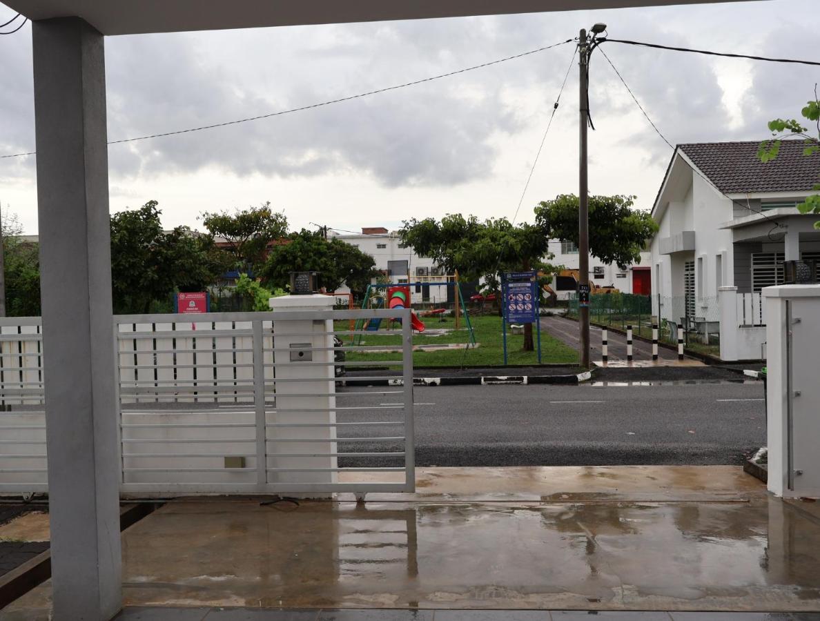 Nia Kasih Homestay - Ferienwohnung Yan Besar