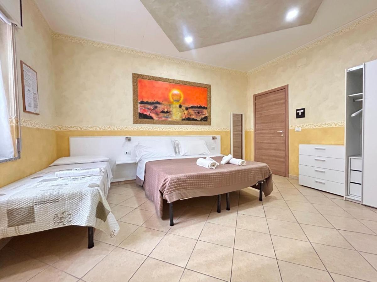 Driepersoonskamer met Badkamer