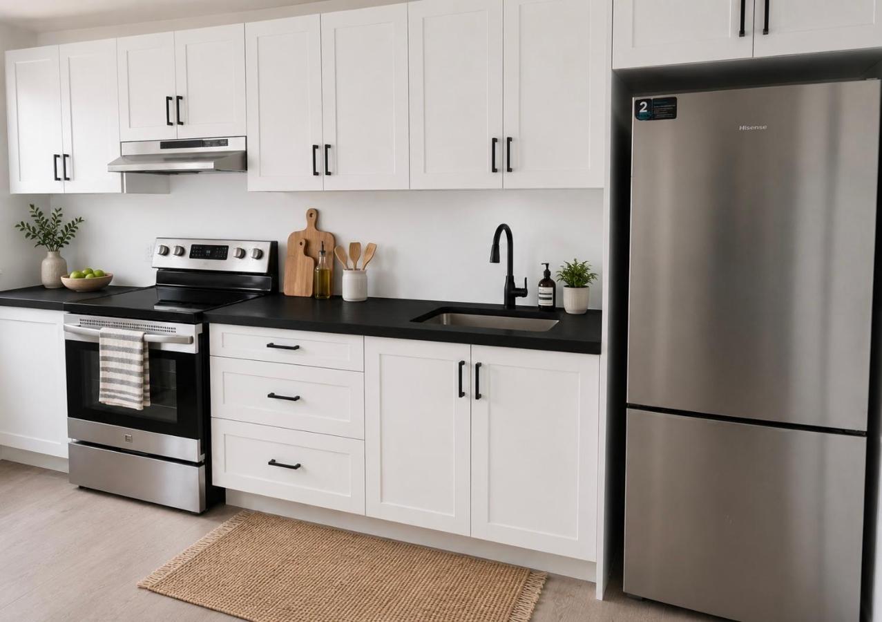 Bright & Cozy 1-bedroom garden suite in Toronto - Ferienwohnung Toronto