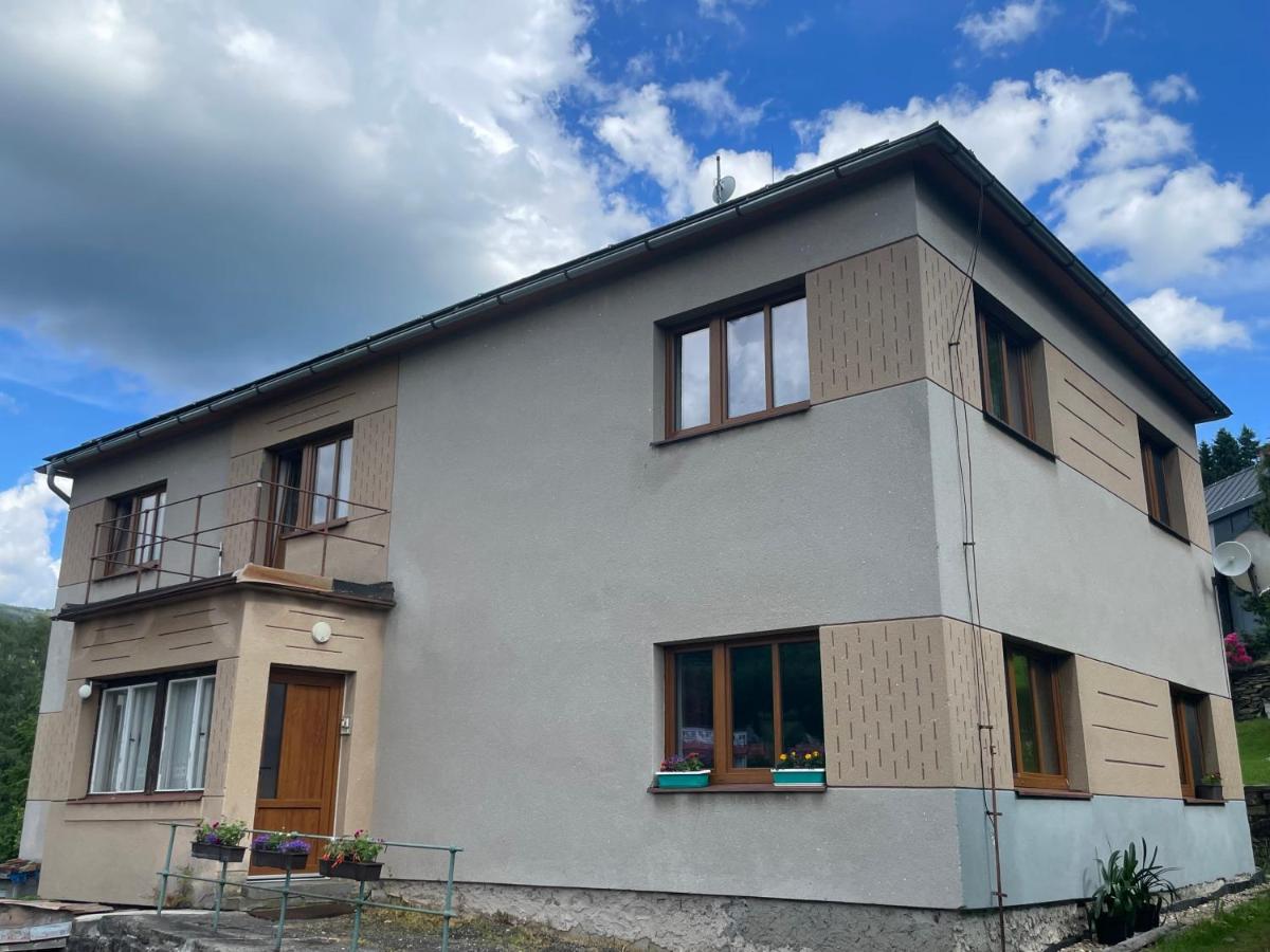 Apartmán Votoček - Ferienwohnung Rokytnice nad Jizerou