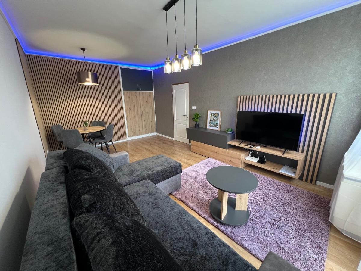 Mata Corner Apartman - Ferienwohnung Debrecen