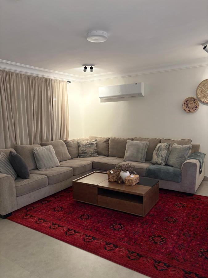شقة فندقية وحوش ومدخل خاص - B&B Abhā