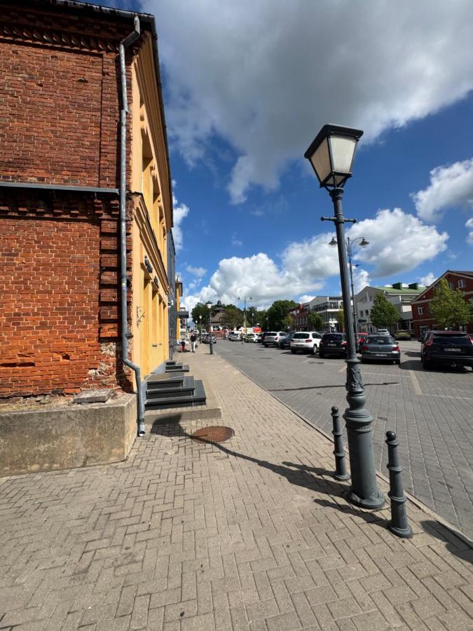 CITY CENTER apartamentai self check in - B&B Telšiai