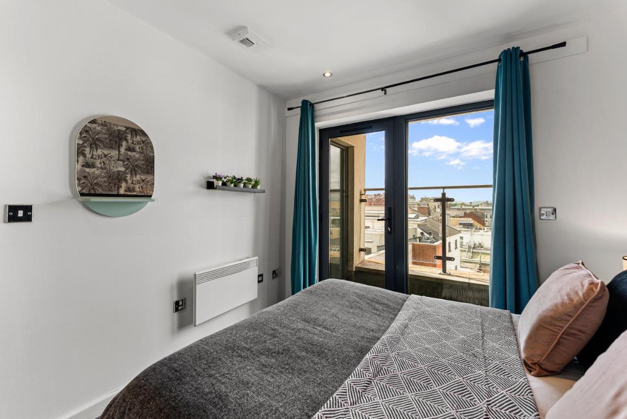 Central Cardiff Penthouse - Rooftop - Chambres d'hôtes Cardiff