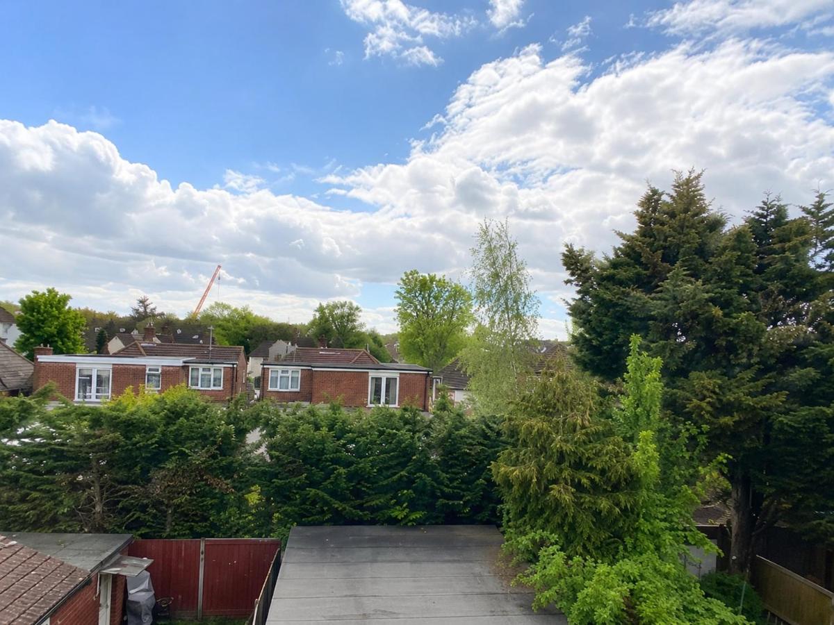 Bright & Modern 1-Bed Apartment in Prime Location - B&B London