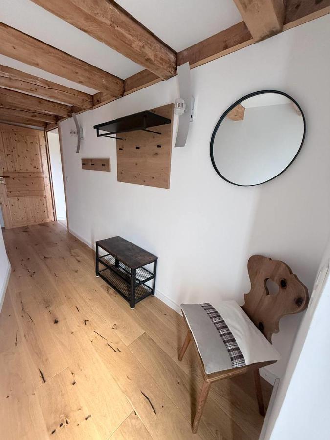 4 Personen, Panorama-Seesicht, Balkon, Gartensitzplatz - B&B Emmetten