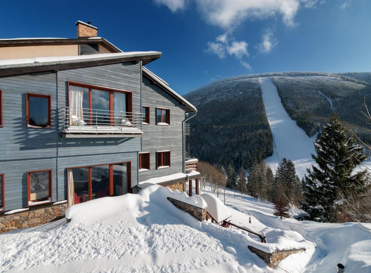 Hotel Adam
