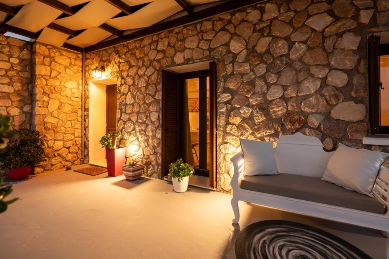 Maison Palms - B&B Mesariá